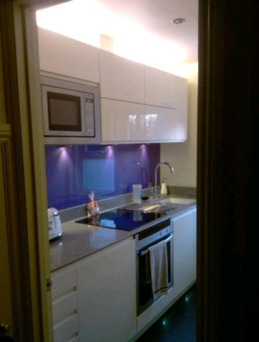 Allder Group splashback fitting 0118 989 2613